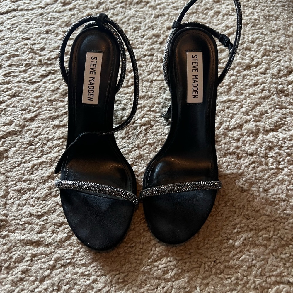 Steve Madden Black Elegant Heels